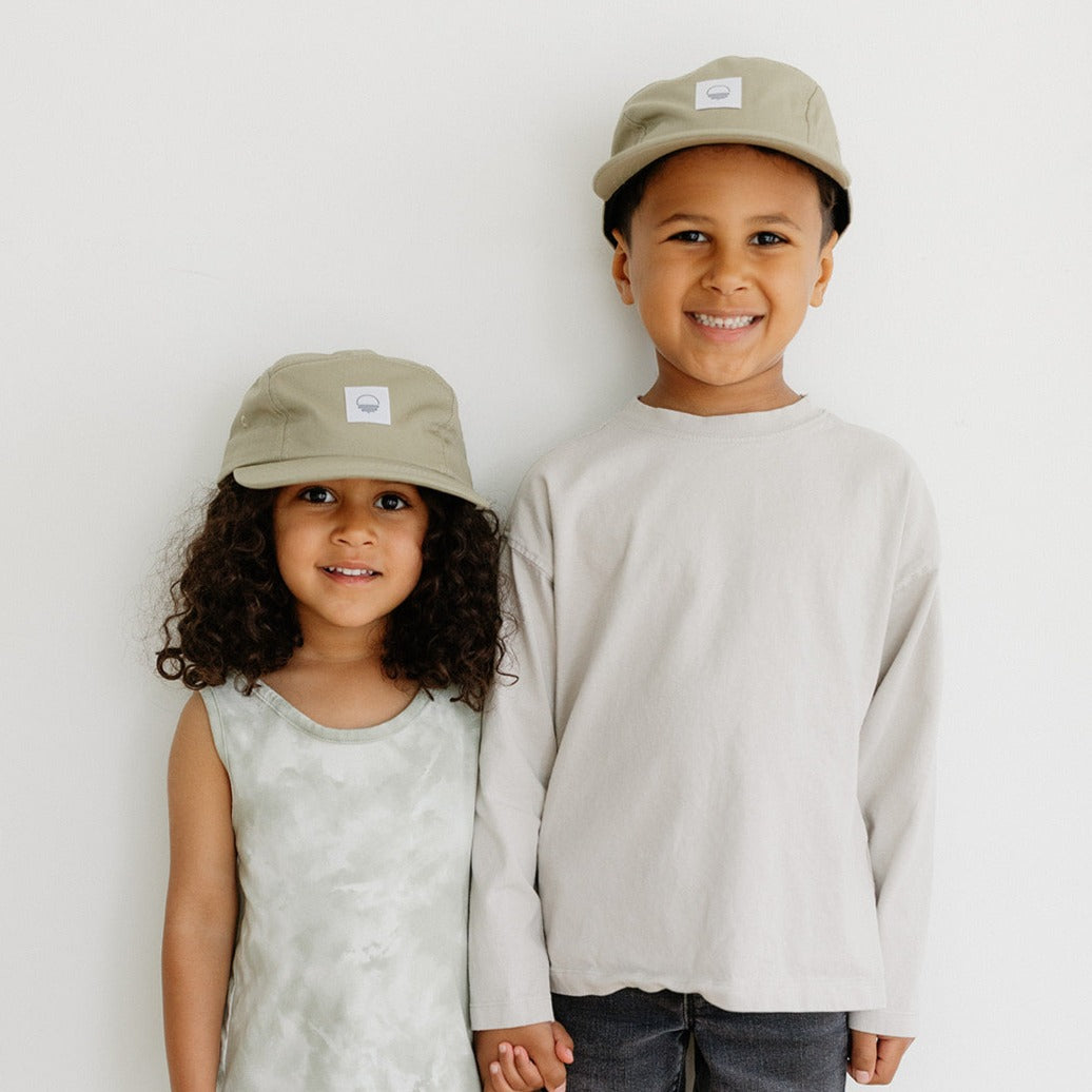 Organic Cotton Hat with Minimalist Icon in Ash | Kids